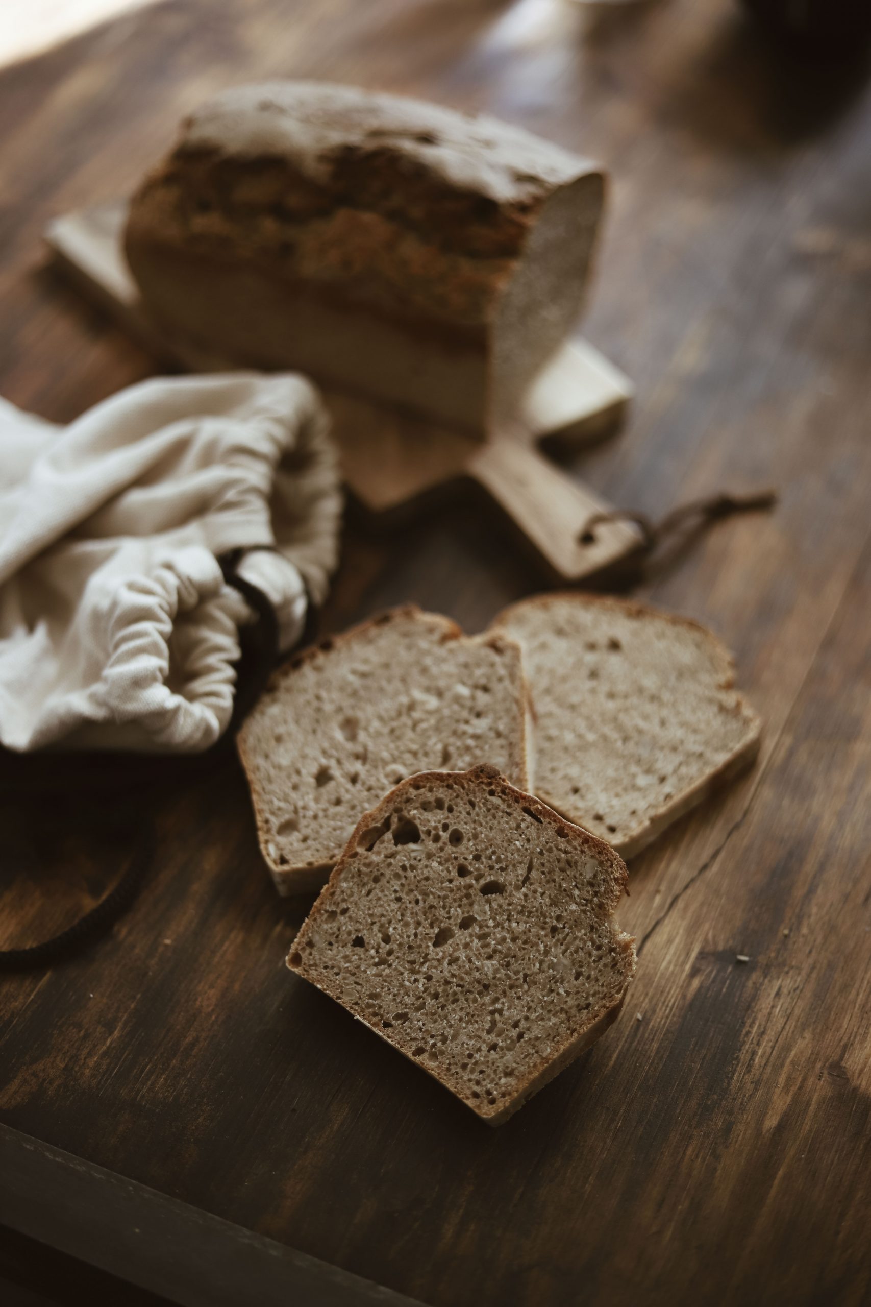 Brot Backen Mit Sauerteig – Sauerteig Ansetzen Und Brotrezept - Julesvogel